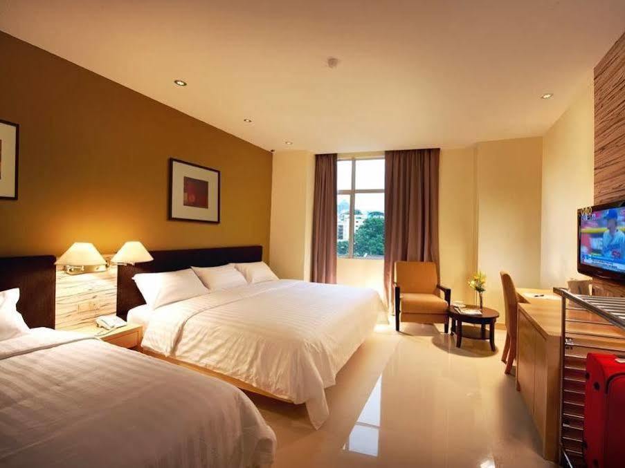 Sky Hotel Kuala Lumpur Zewnętrze zdjęcie