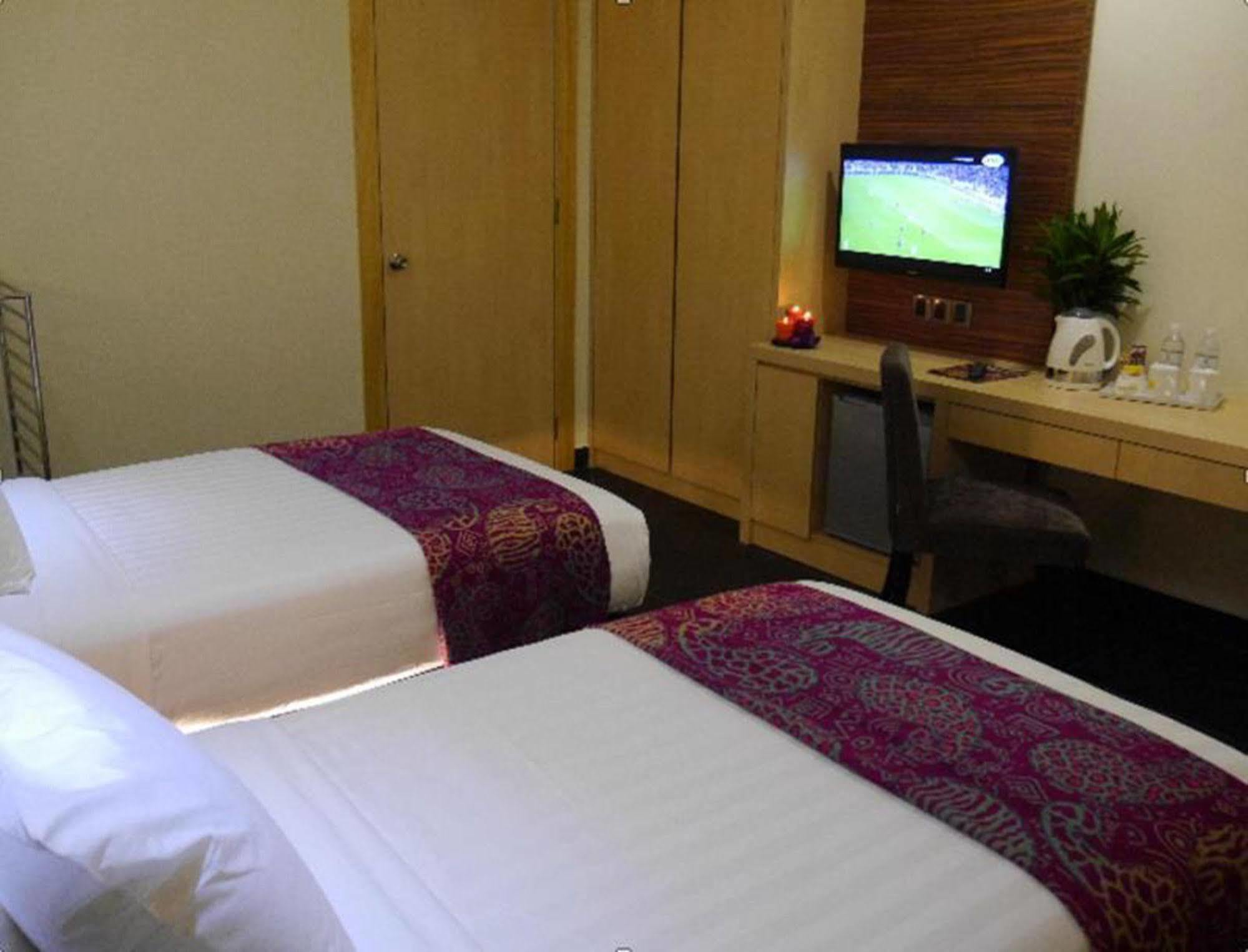 Sky Hotel Kuala Lumpur Zewnętrze zdjęcie