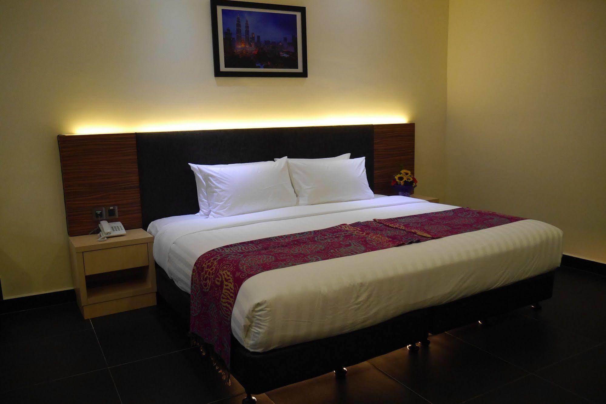 Sky Hotel Kuala Lumpur Zewnętrze zdjęcie